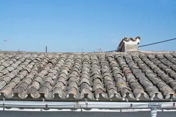 Expert Roofing Contractors Specializing in Coastal Homes