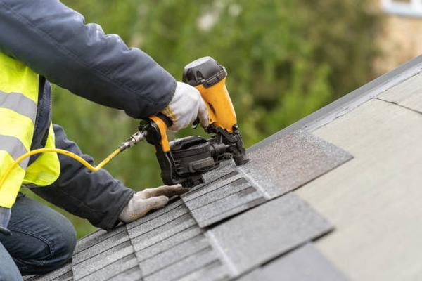 Signs You Need Roof Repair Services in Hickory, NC