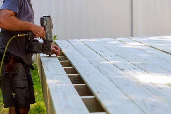 How a Bellevue Deck Builder Can Improve Your Outdoor Living